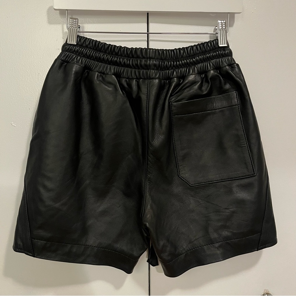Genuine Leather Shorts - Picture 4 of 6